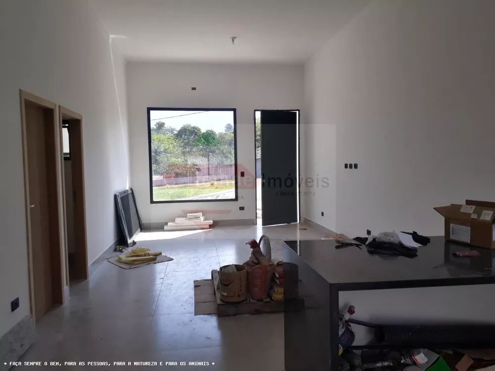 Casa de Condomínio à venda com 3 quartos, 150m² - Foto 2