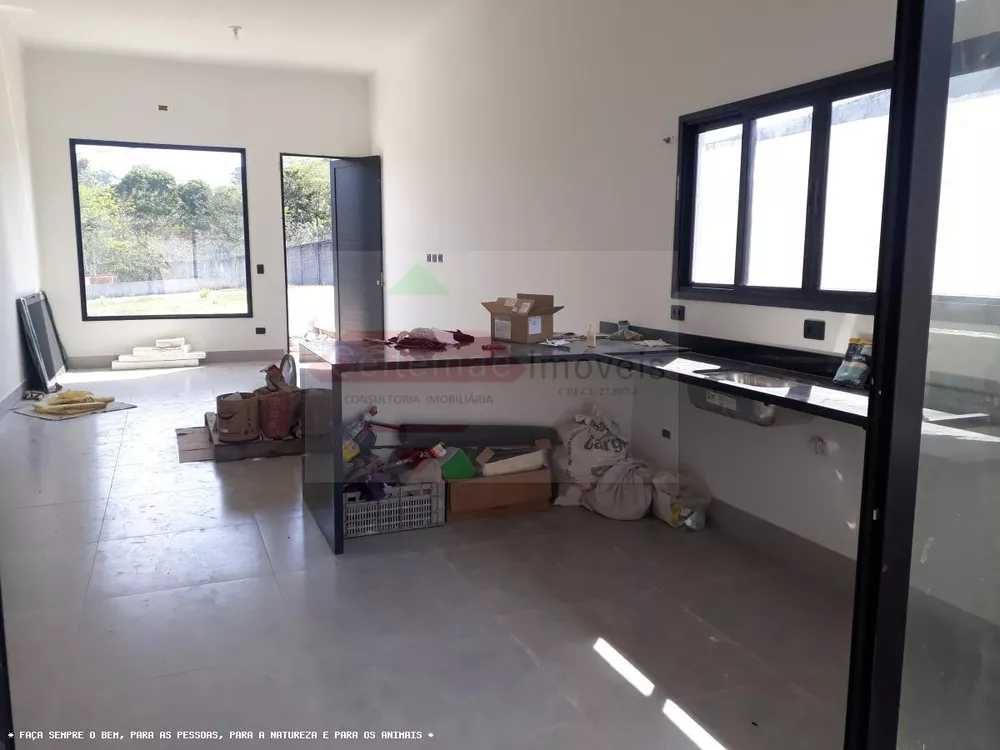 Casa de Condomínio à venda com 3 quartos, 150m² - Foto 3