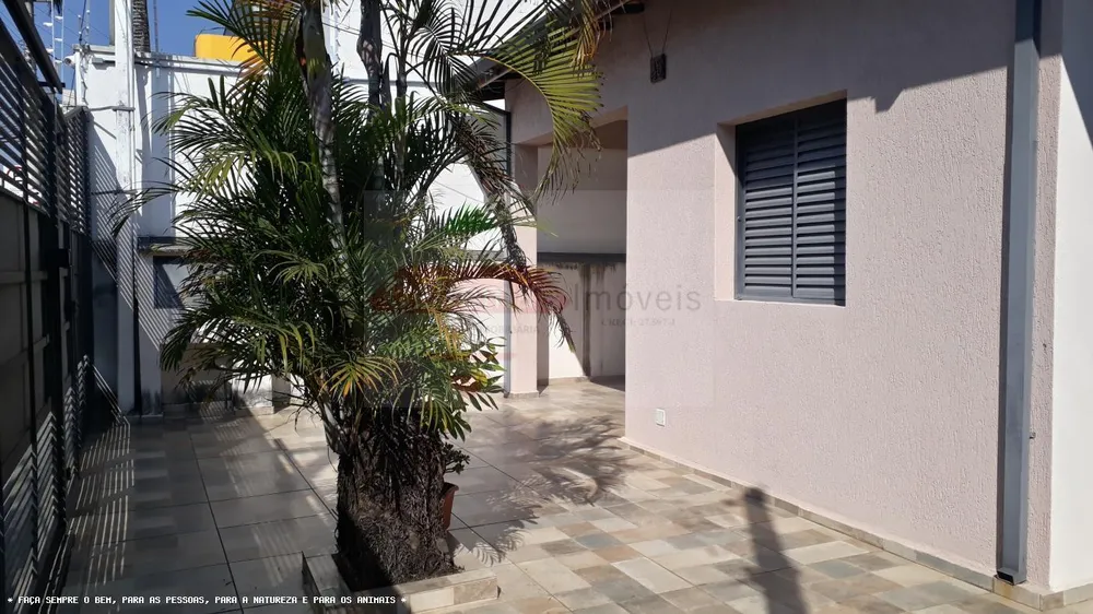Casa, 3 quartos, 204 m² - Foto 2