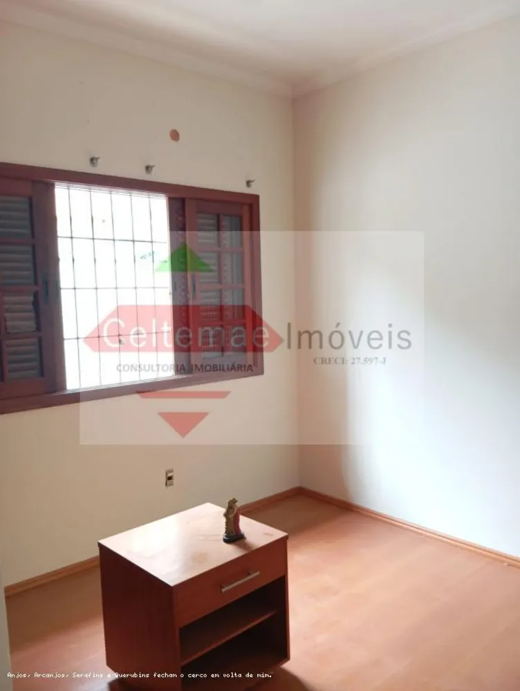 Casa, 4 quartos, 250 m² - Foto 4