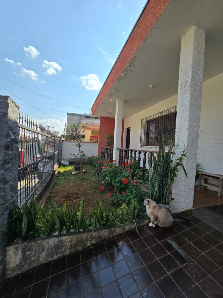 Casa, 3 quartos, 178 m² - Foto 1