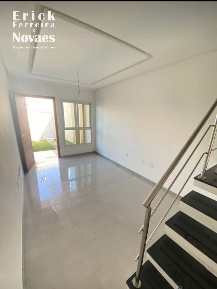 Casa à venda com 3 quartos, 100m² - Foto 5