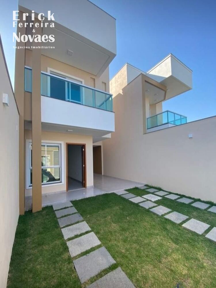 Casa à venda com 3 quartos, 100m² - Foto 2