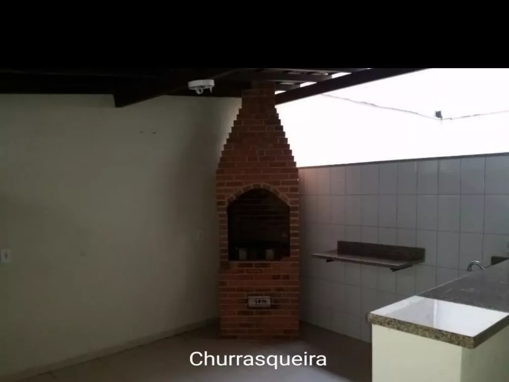 Apartamento à venda com 2 quartos, 100m² - Foto 2