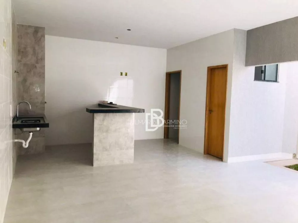 Casa à venda com 3 quartos, 180m² - Foto 2