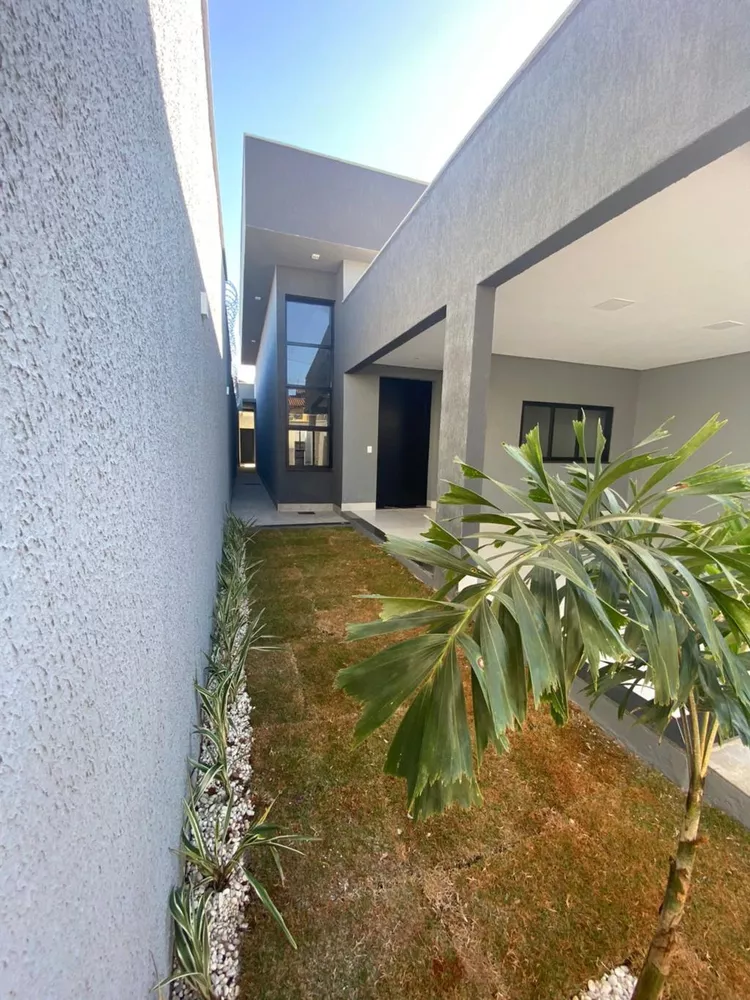 Casa à venda com 3 quartos, 160m² - Foto 1