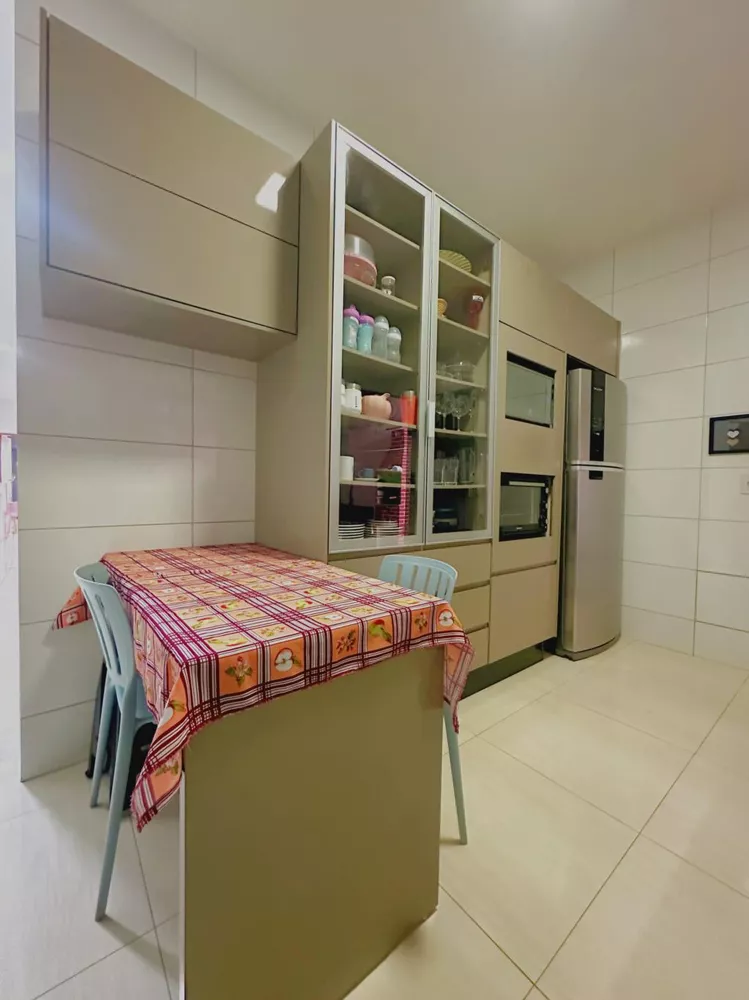 Casa à venda com 3 quartos, 180m² - Foto 5