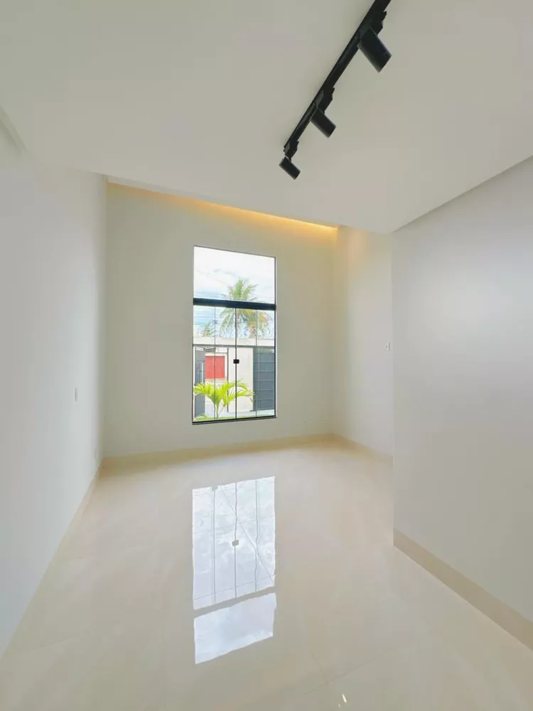 Casa à venda com 3 quartos, 225m² - Foto 5