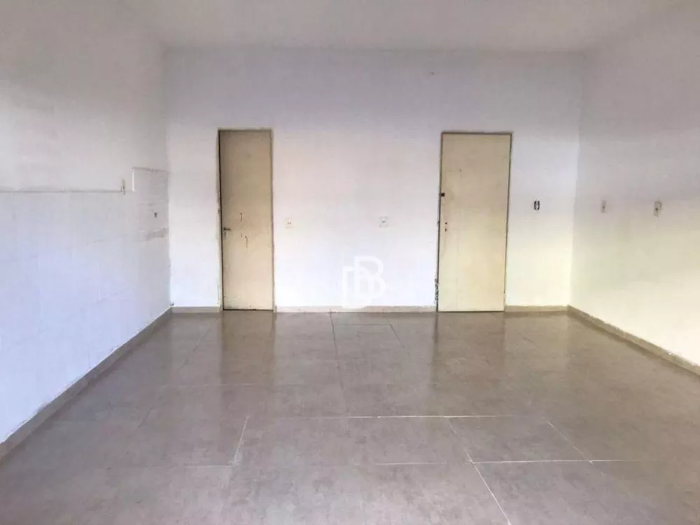 Prédio Inteiro à venda com 3 quartos, 300m² - Foto 3