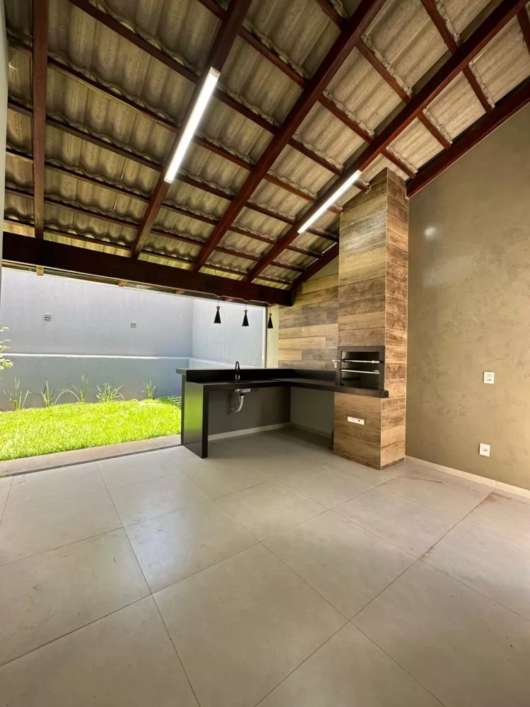 Casa à venda com 3 quartos, 240m² - Foto 9