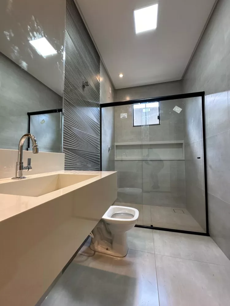 Casa à venda com 3 quartos, 240m² - Foto 6