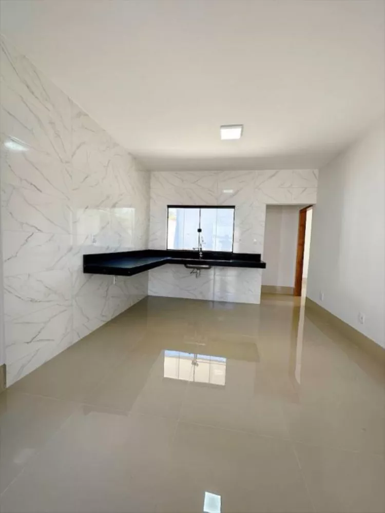 Casa à venda com 3 quartos, 360m² - Foto 5