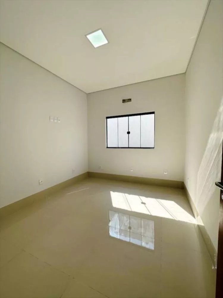 Casa à venda com 3 quartos, 360m² - Foto 8