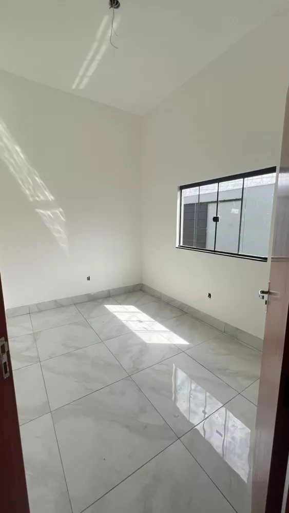 Casa à venda com 3 quartos, 181m² - Foto 7