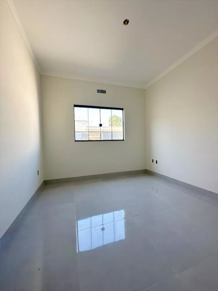 Casa à venda com 3 quartos, 182m² - Foto 11