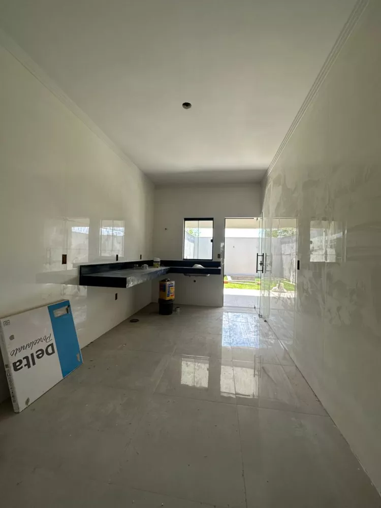 Casa à venda com 3 quartos, 208m² - Foto 8