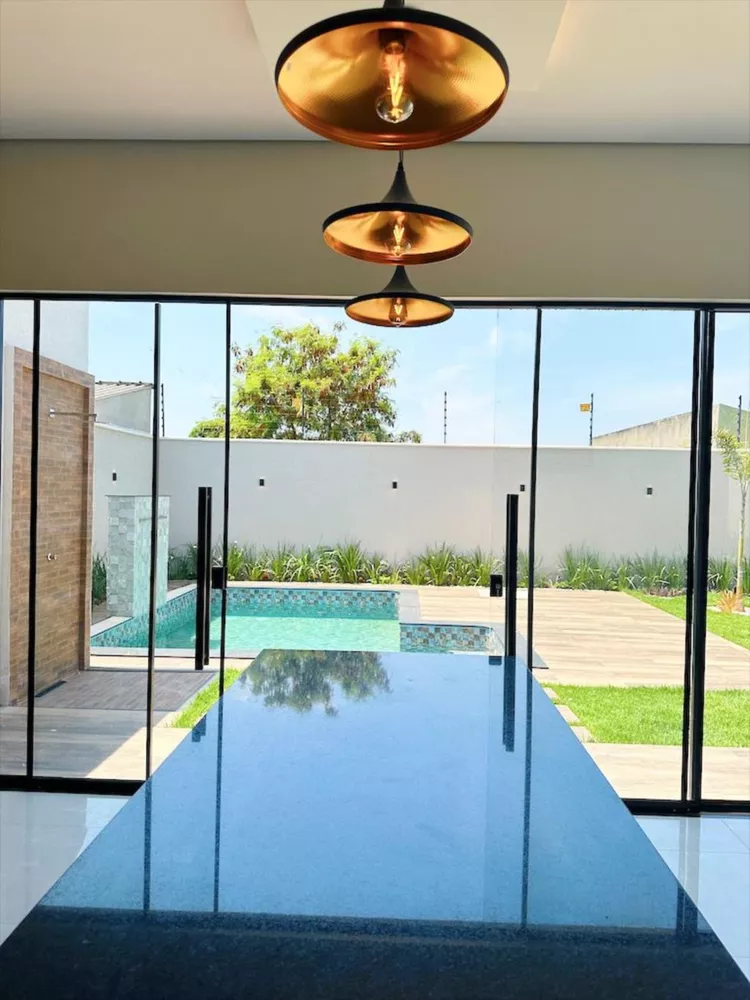 Casa à venda com 3 quartos, 430m² - Foto 3