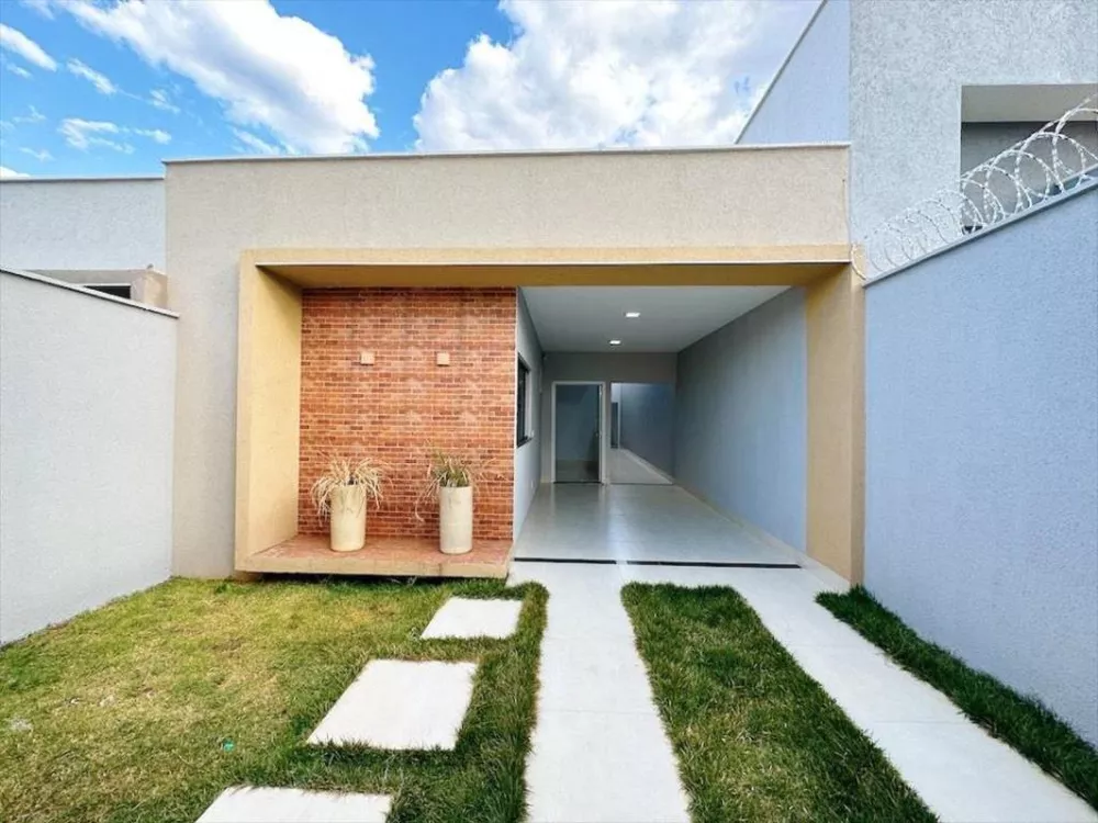 Casa à venda com 3 quartos, 187m² - Foto 1