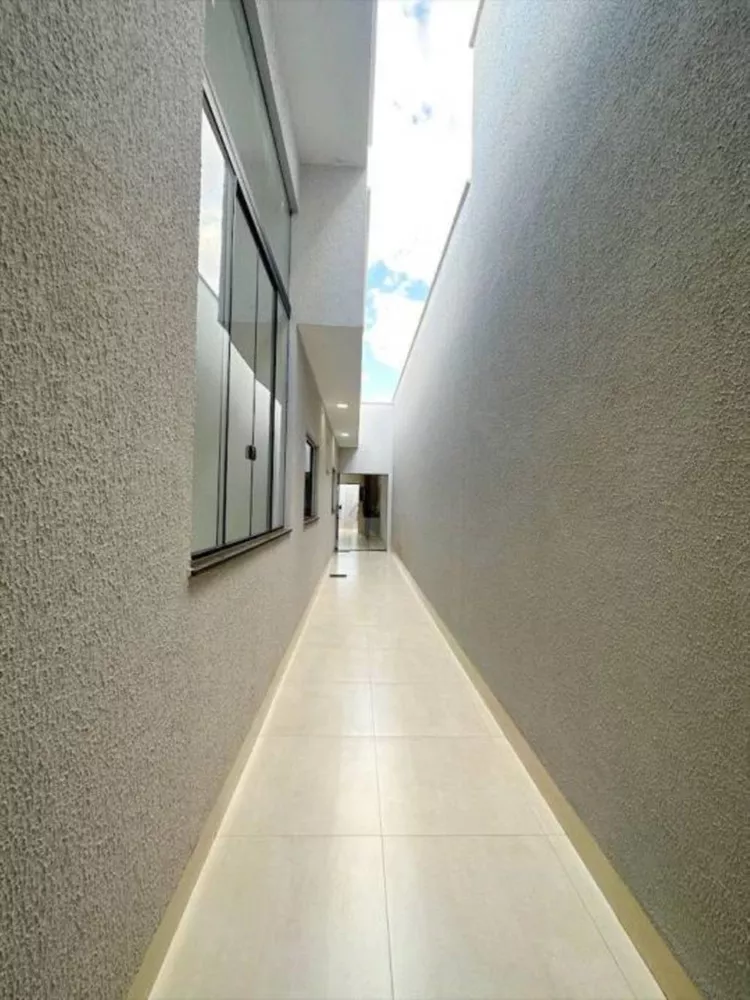 Casa à venda com 3 quartos, 187m² - Foto 8