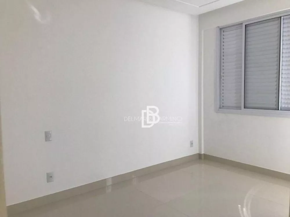 Casa à venda com 3 quartos, 143m² - Foto 4