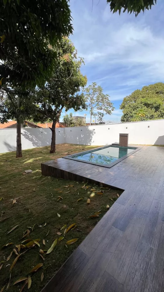 Casa à venda com 3 quartos, 360m² - Foto 3