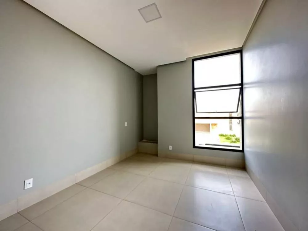 Casa de Condomínio à venda com 4 quartos, 236m² - Foto 6