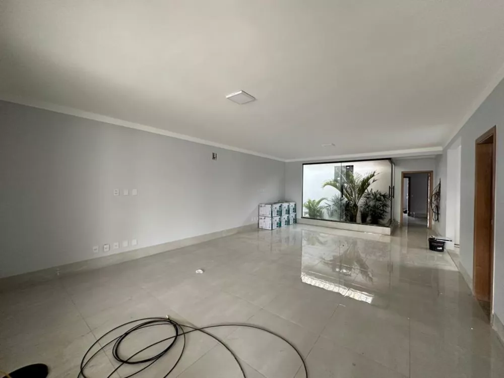 Casa à venda com 4 quartos, 500m² - Foto 6