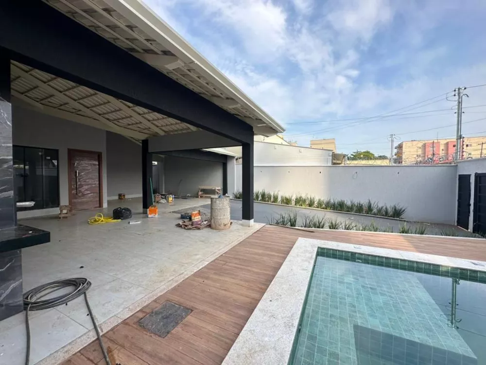 Casa à venda com 4 quartos, 500m² - Foto 5