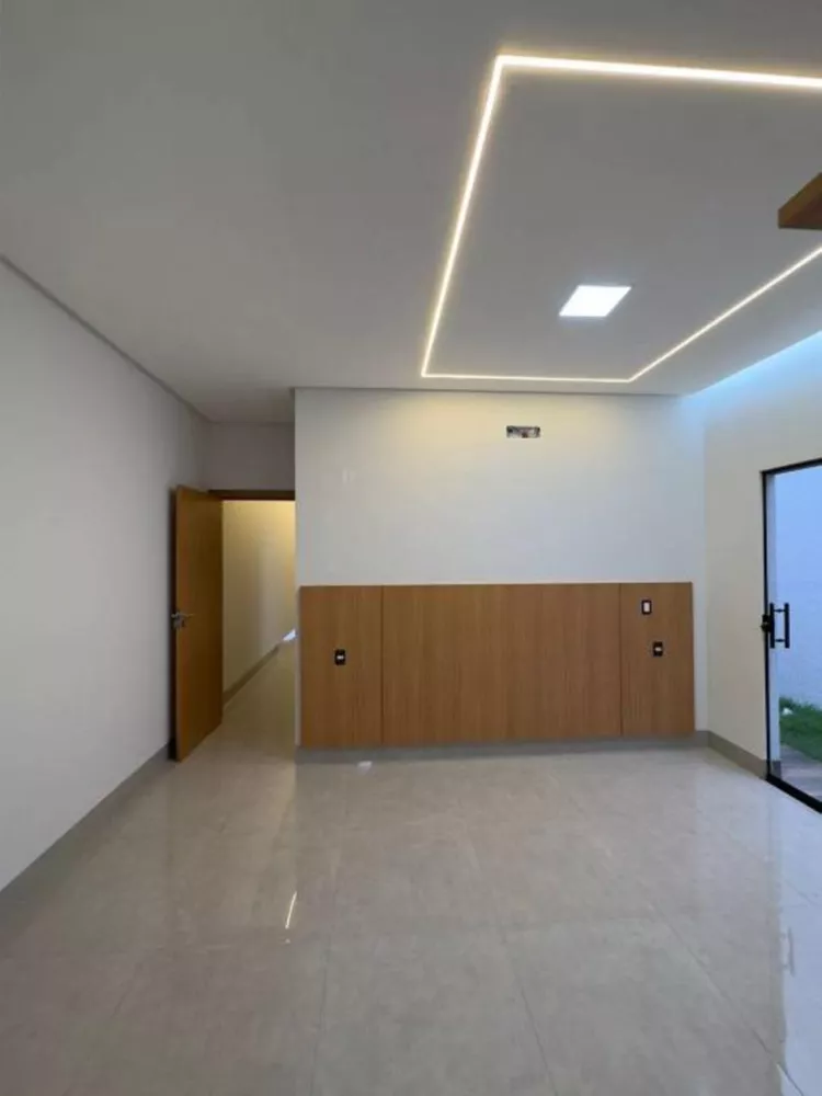 Casa à venda com 3 quartos, 198m² - Foto 8