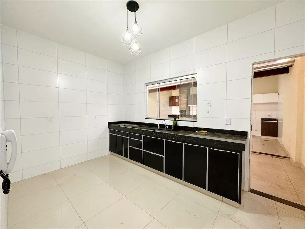 Casa à venda com 3 quartos, 146m² - Foto 5