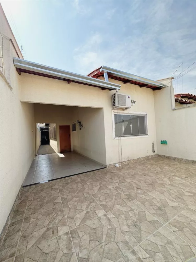 Casa à venda com 3 quartos, 146m² - Foto 2