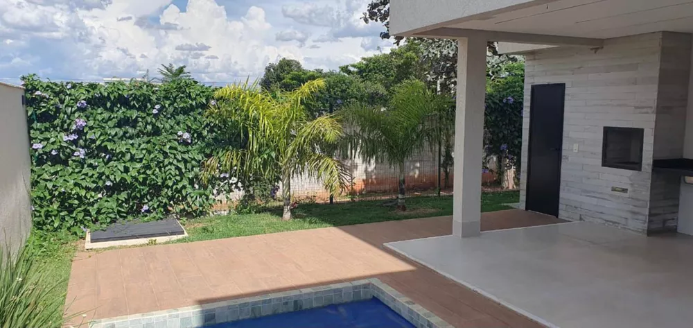 Casa de Condomínio à venda com 4 quartos, 240m² - Foto 5