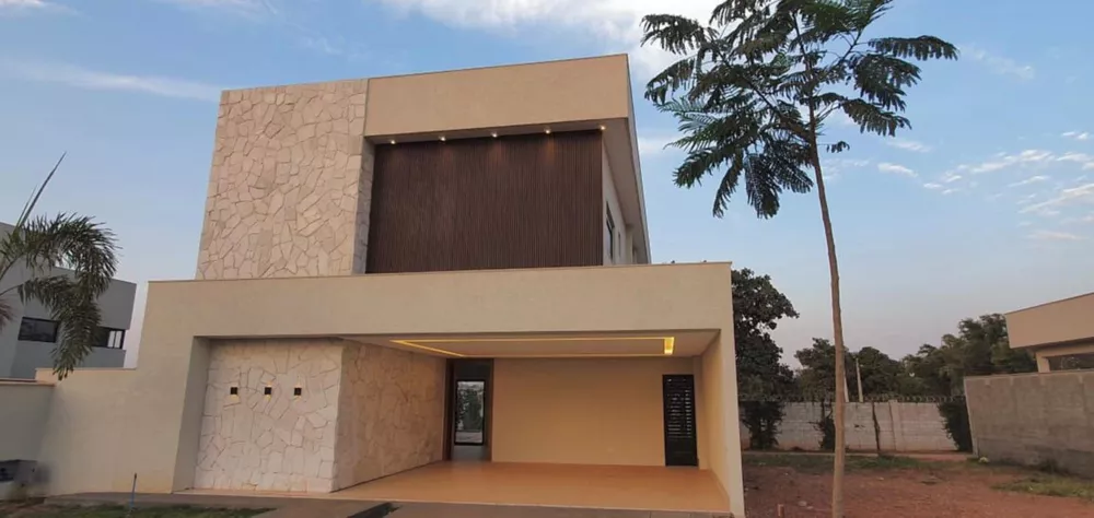 Casa de Condomínio à venda com 4 quartos, 240m² - Foto 4