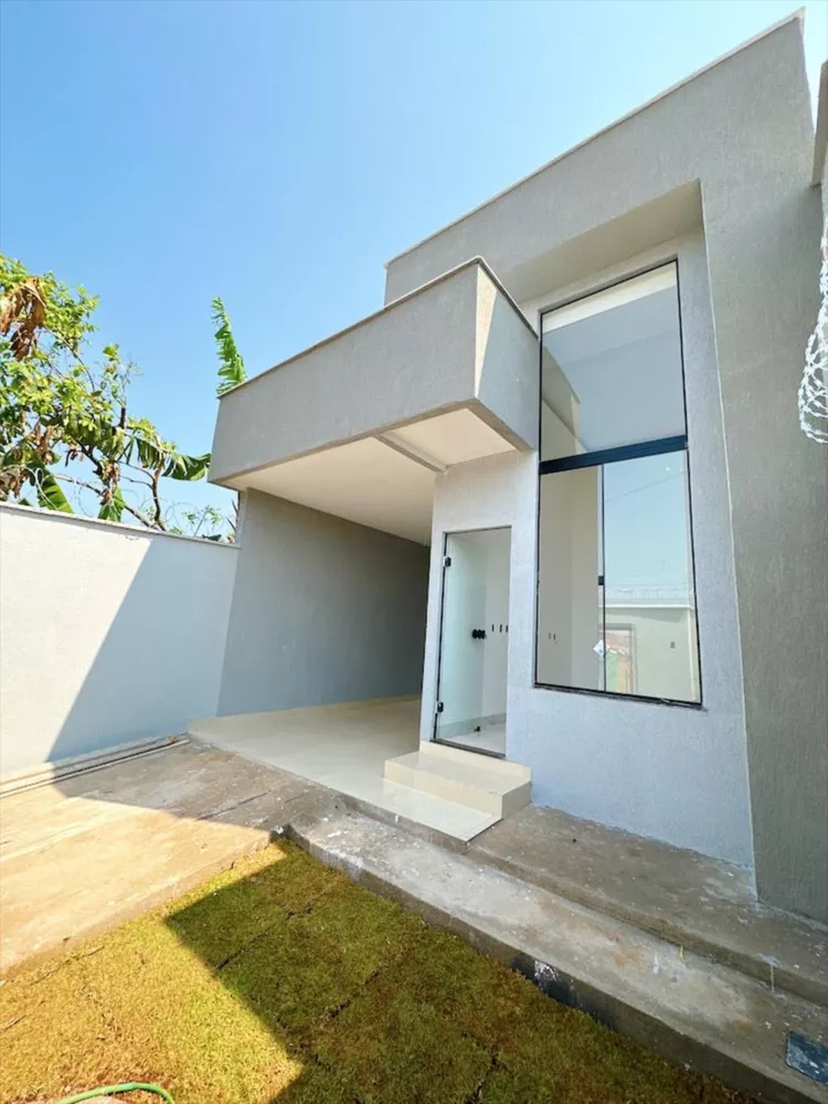 Casa à venda com 3 quartos, 110m² - Foto 3