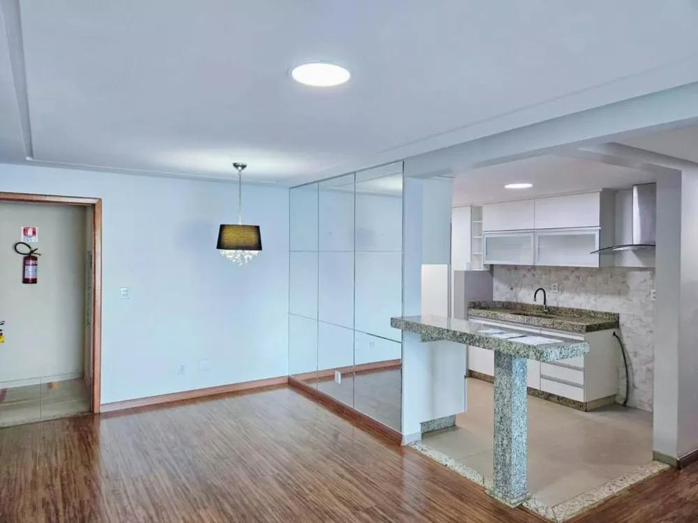 Apartamento à venda com 3 quartos, 82m² - Foto 4