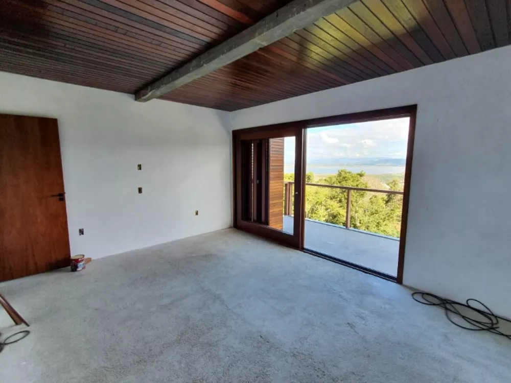 Casa, 3 quartos, 236 m² - Foto 13