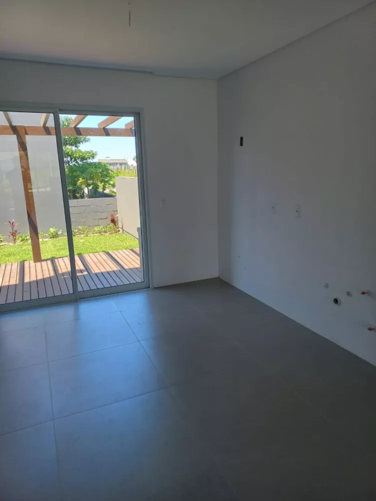 Casa à venda com 3 quartos, 146m² - Foto 8