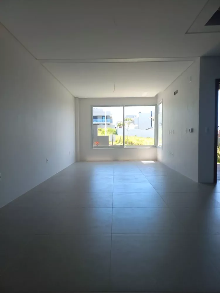 Casa à venda com 3 quartos, 146m² - Foto 4