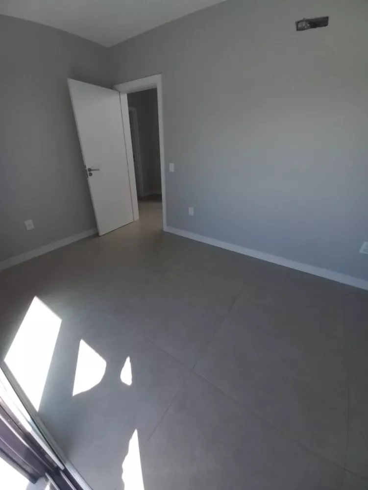 Casa, 3 quartos, 136 m² - Foto 3