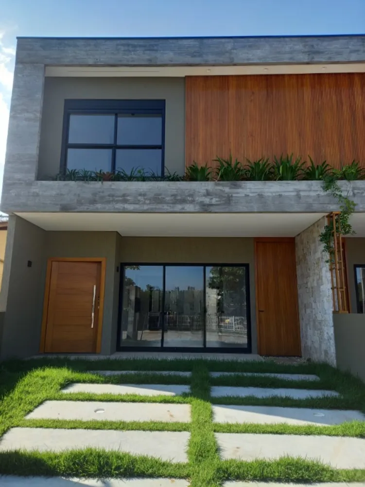 Casa, 3 quartos, 172 m² - Foto 1