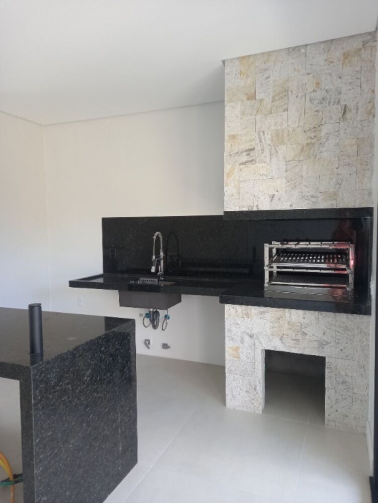Casa, 3 quartos, 172 m² - Foto 2