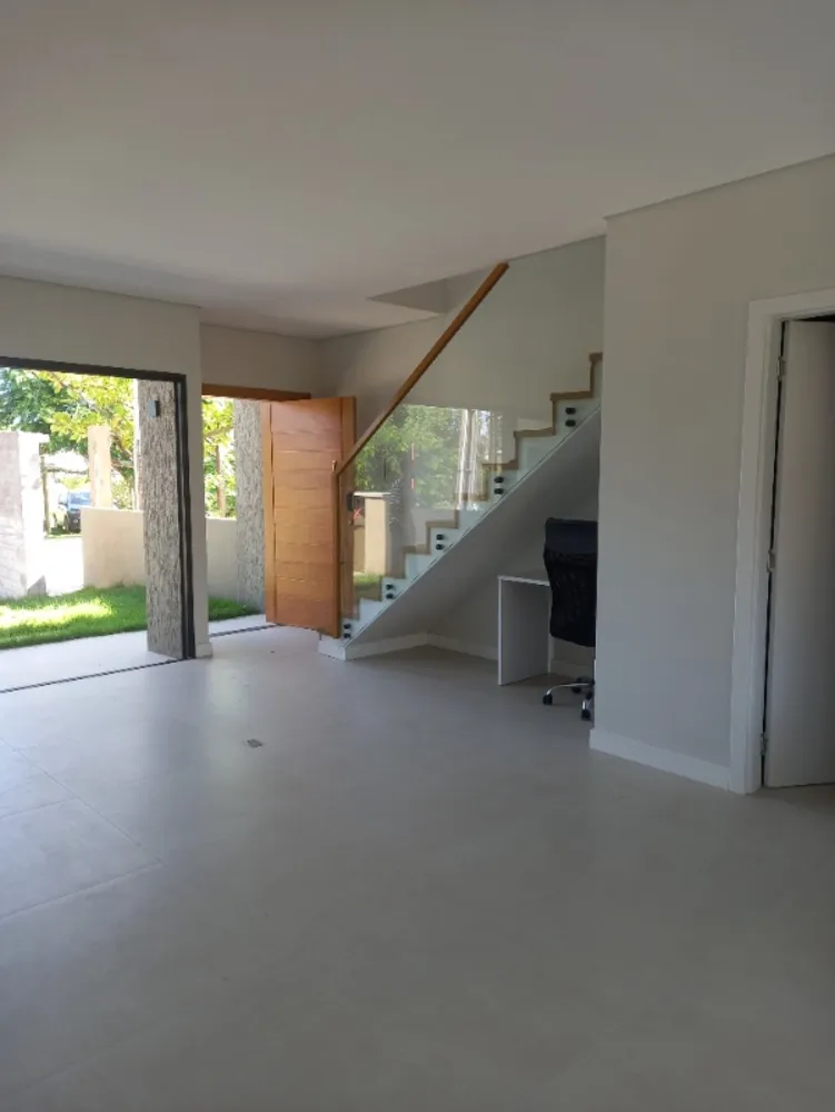 Casa, 3 quartos, 172 m² - Foto 4