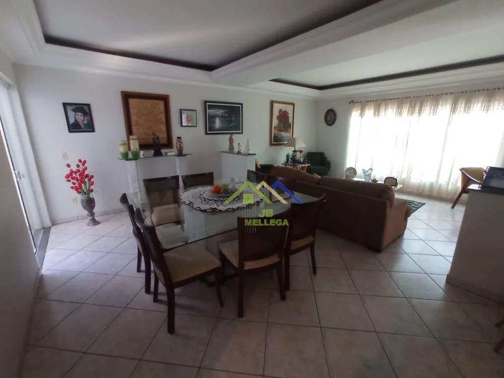 Casa, 3 quartos, 200 m² - Foto 15