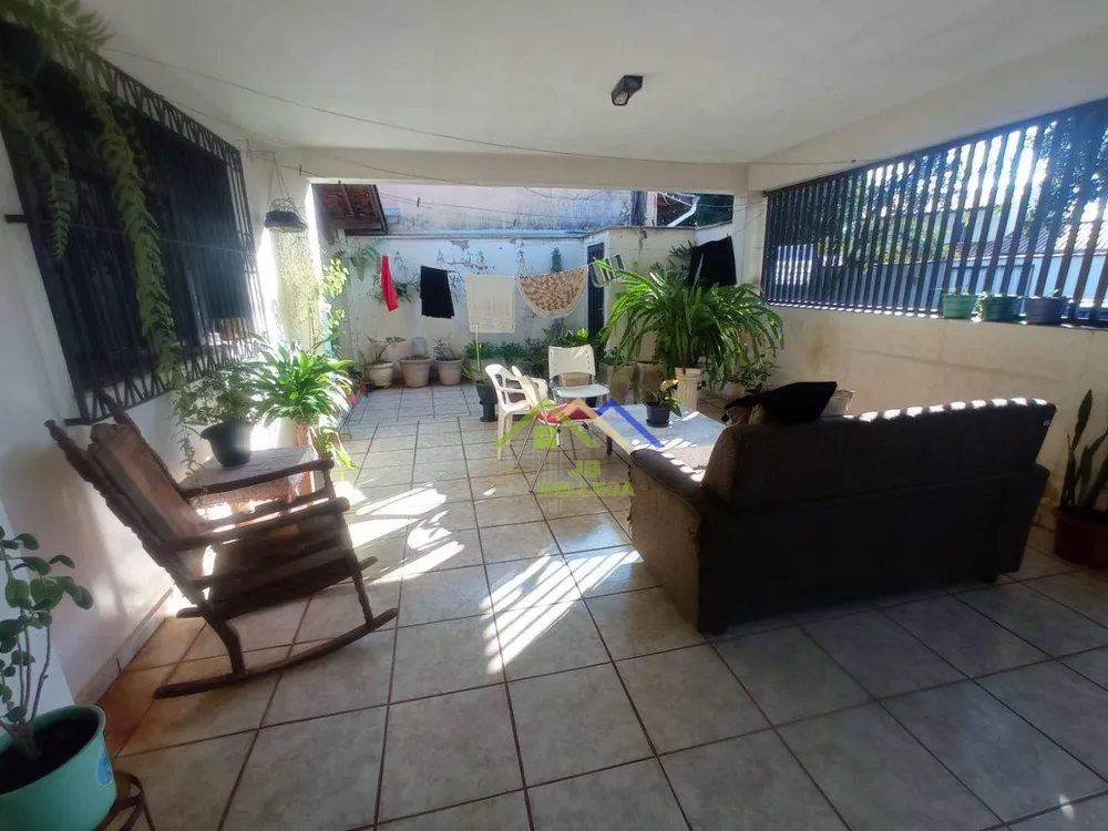 Casa, 3 quartos, 229 m² - Foto 13