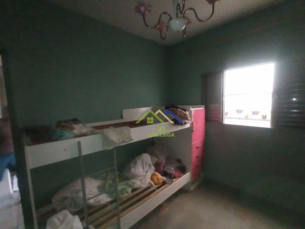 Casa, 3 quartos, 229 m² - Foto 3