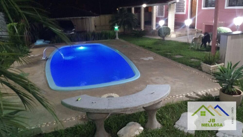 Casa à venda com 5 quartos, 237m² - Foto 23