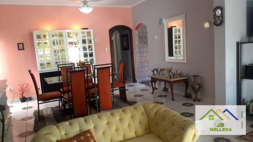 Casa à venda com 5 quartos, 237m² - Foto 29
