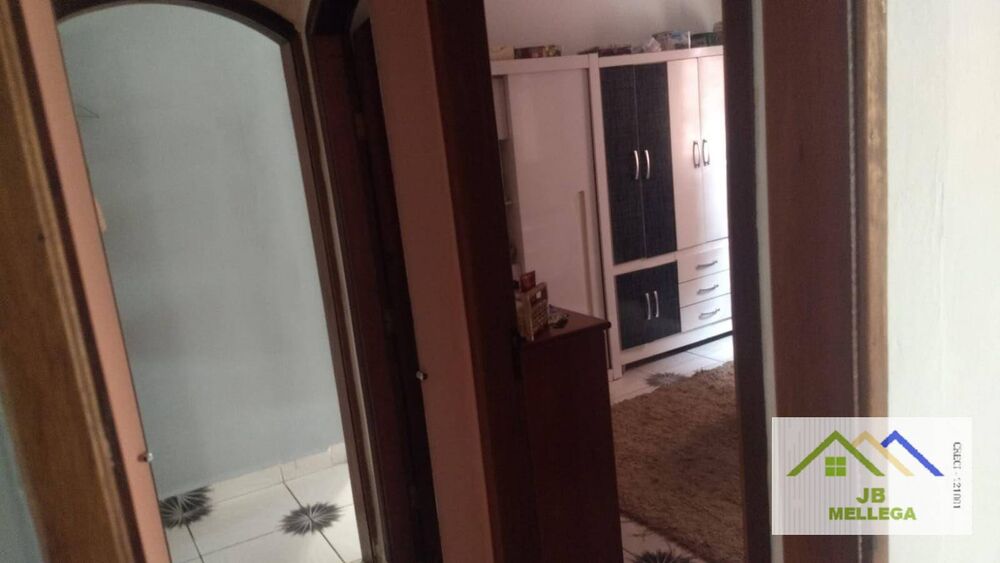 Casa à venda com 5 quartos, 237m² - Foto 18