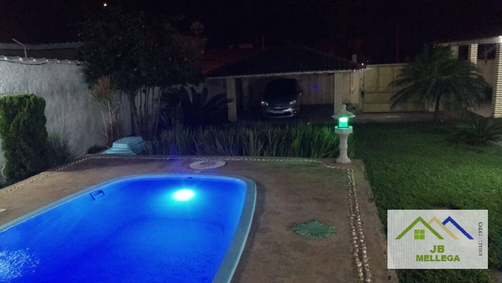 Casa à venda com 5 quartos, 237m² - Foto 37