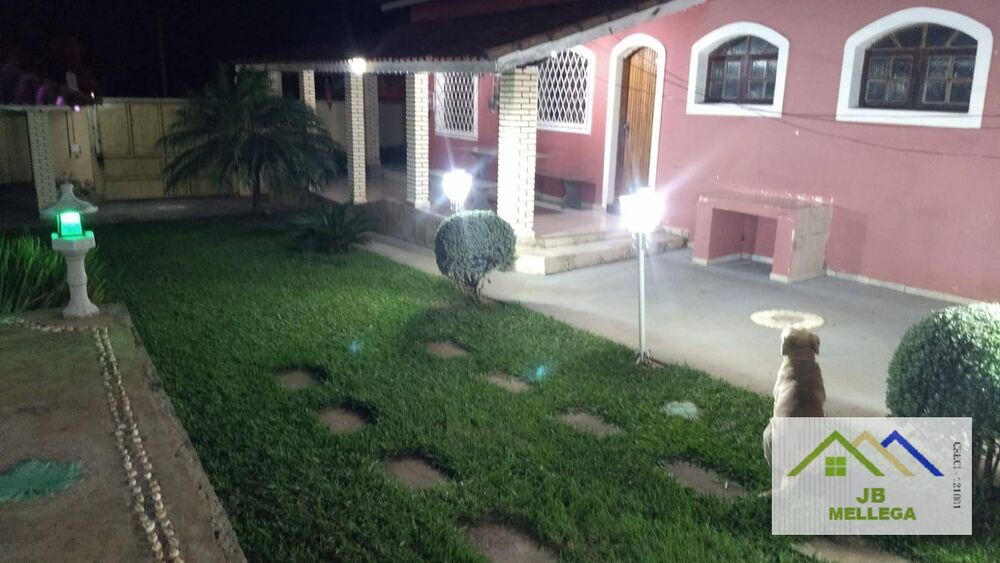 Casa à venda com 5 quartos, 237m² - Foto 21